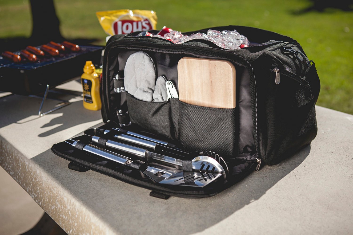 Picnic Time Pittsburgh Steelers BBQ Grill Set and Cooler Kit - view number 4