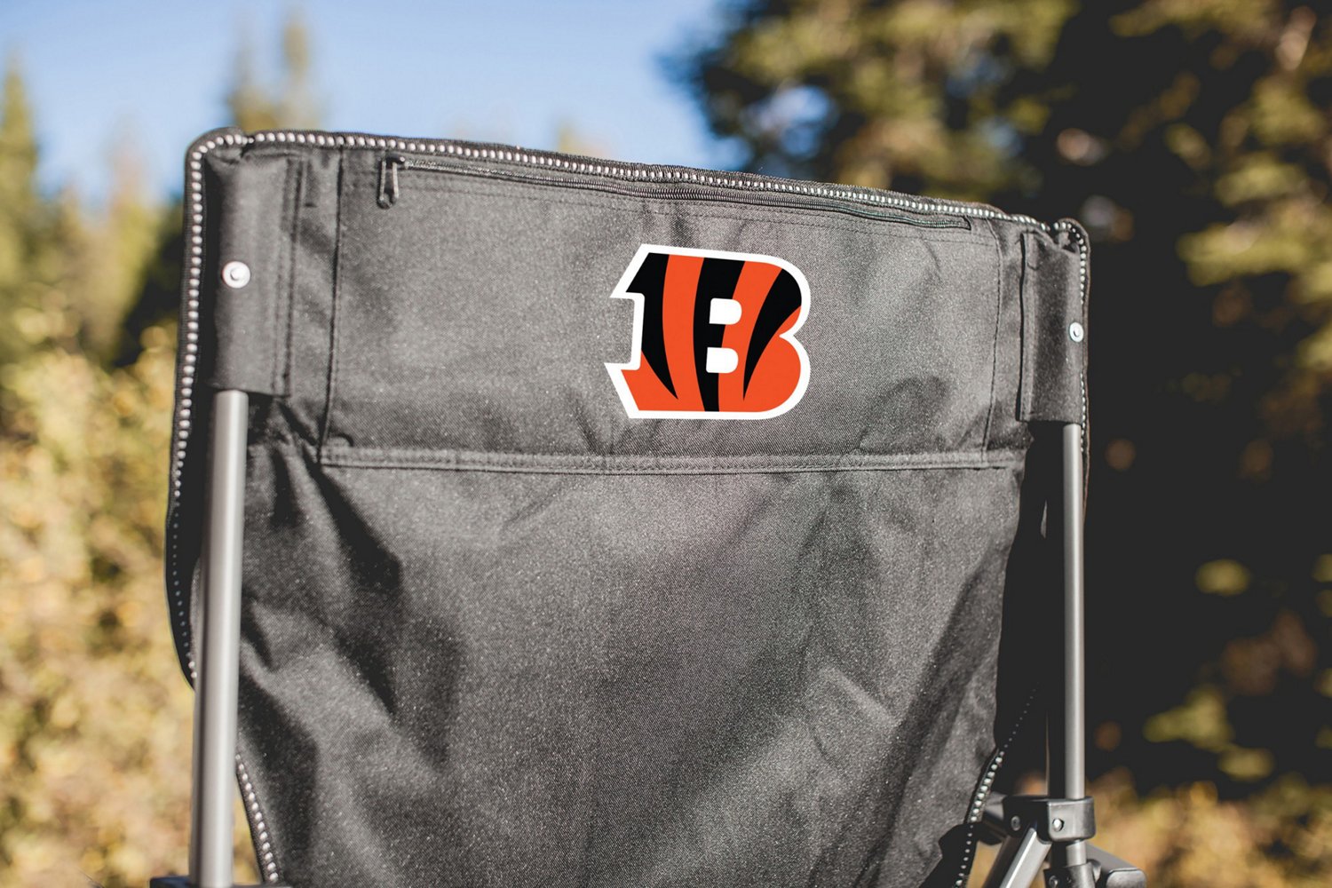 Picnic Time Cincinnati Bengals Outlander Folding Camp Chair with Cooler - view number 4