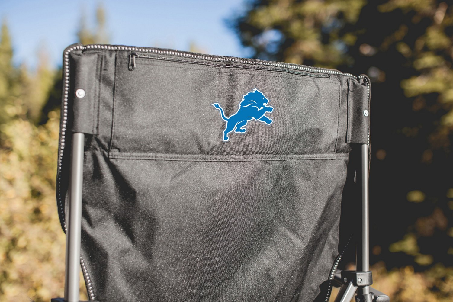 Picnic Time Detroit Lions Outlander Folding Camp Chair with Cooler - view number 4