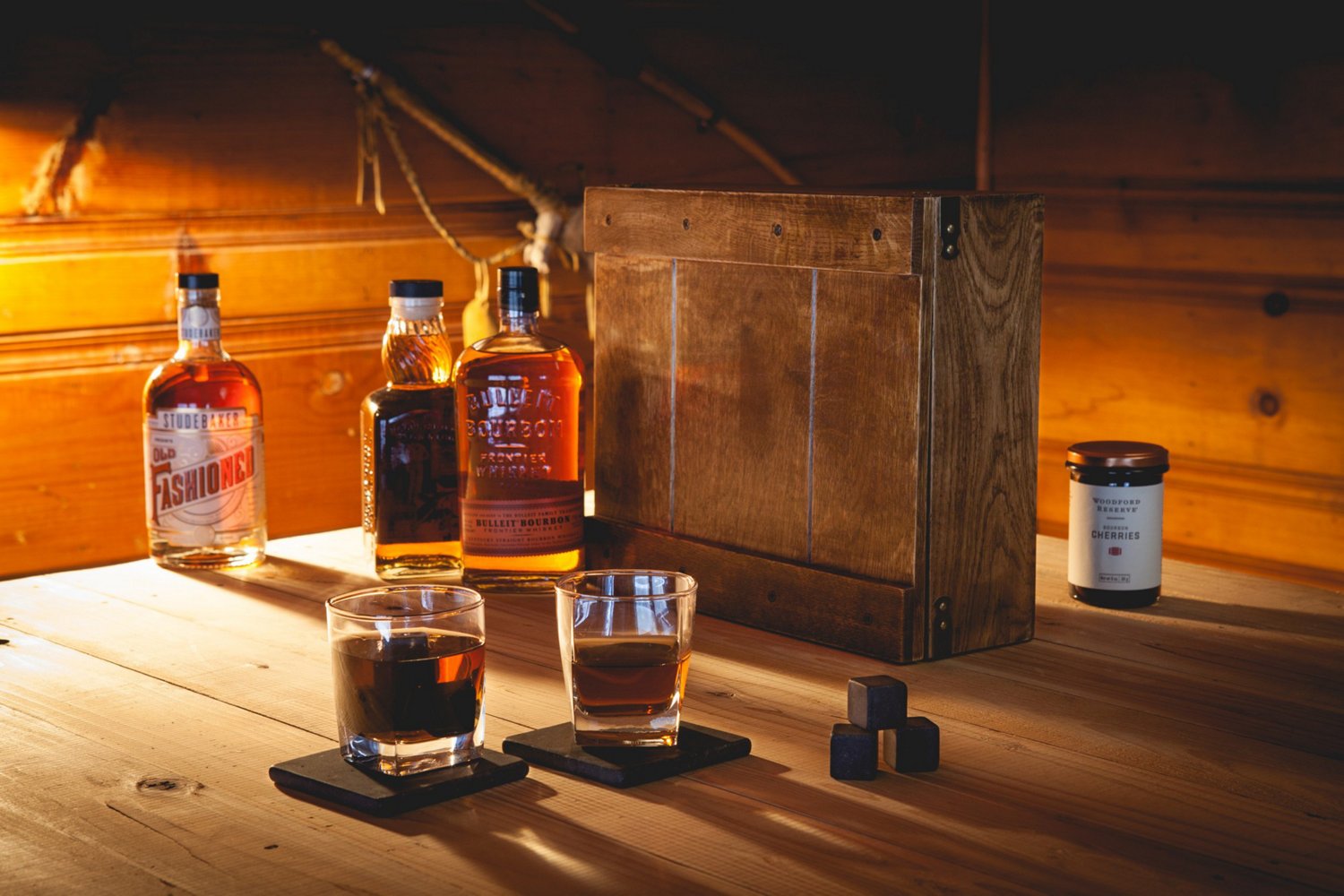 Picnic Time New England Patriots Whiskey Box Gift Set - view number 4