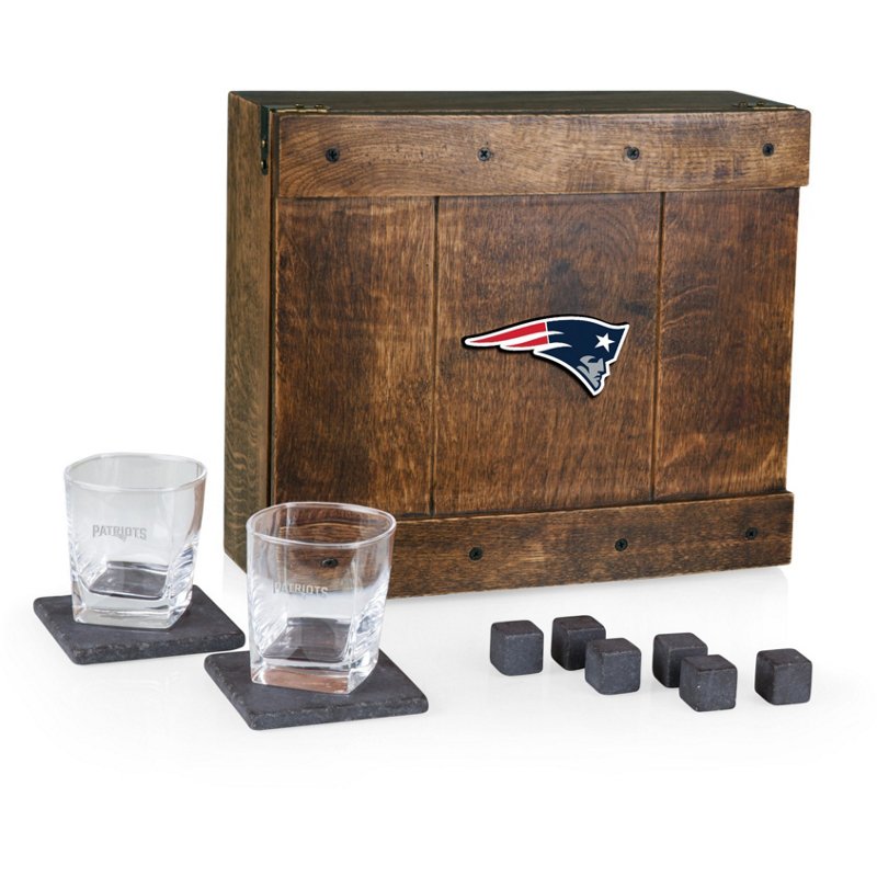 Picnic Time New Eng… - image