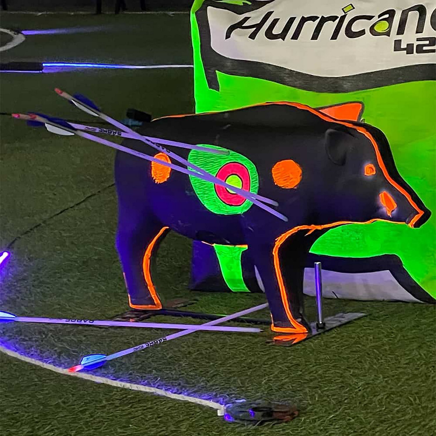 Muzzy Youth Sabre 2040 Illuminated Bowfishing Arrows 3-pack with 5 Glowsticks - view number 4