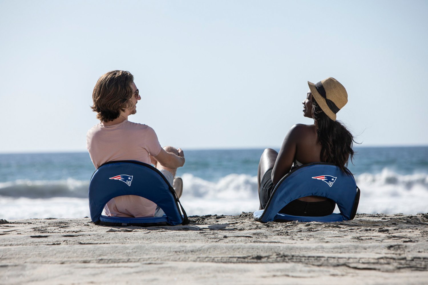 Picnic Time New England Patriots Oniva Portable Recliner - view number 4