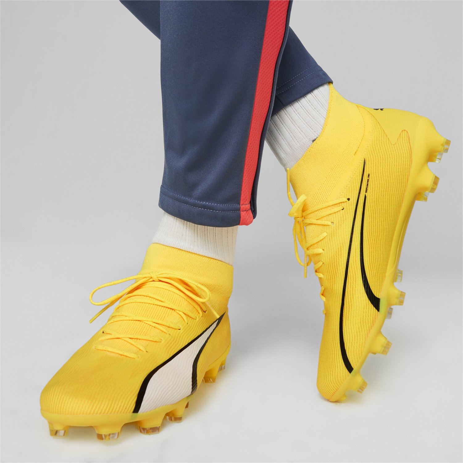 PUMA Men's Ultra Pro FGAG Soccer Cleats                                                                                          - view number 7
