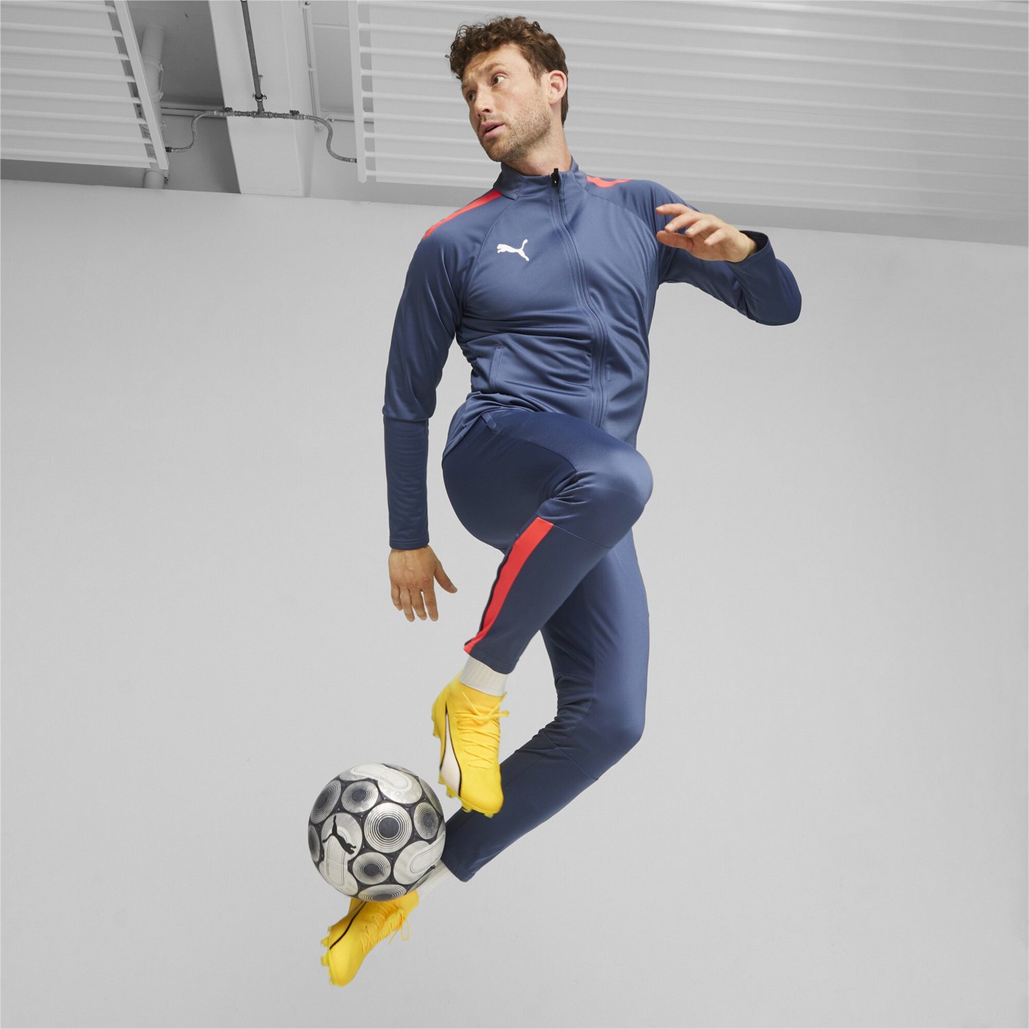 PUMA Men's Ultra Pro FGAG Soccer Cleats                                                                                          - view number 8