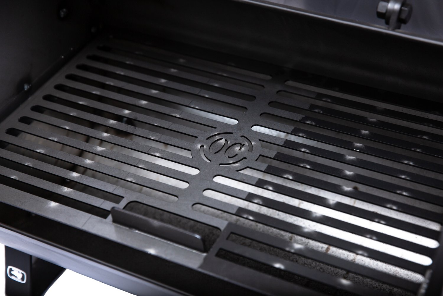 Old Country BBQ Pits Fuego Portable Charcoal Table Top Grill                                                                     - view number 8