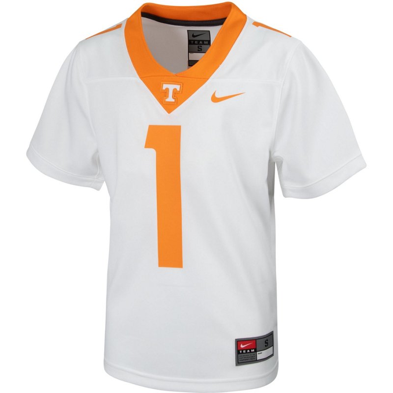 Nike Boys' 4-7 Univ… - image