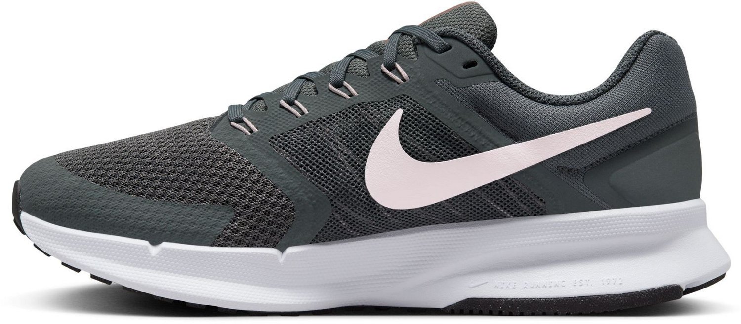 Nike Women's Run Swift 3 Running Shoes - view number 2