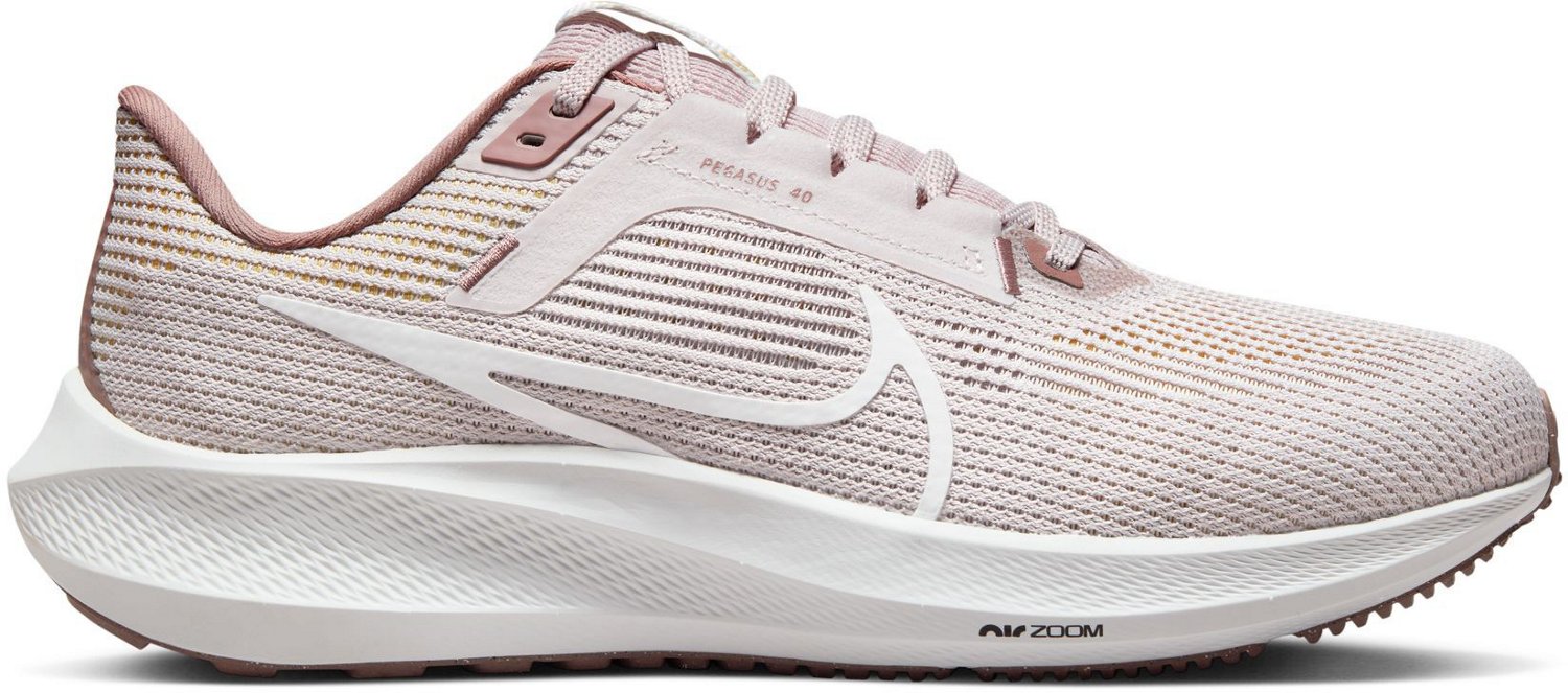 Nike Women's Pegasus 40 Running Shoes