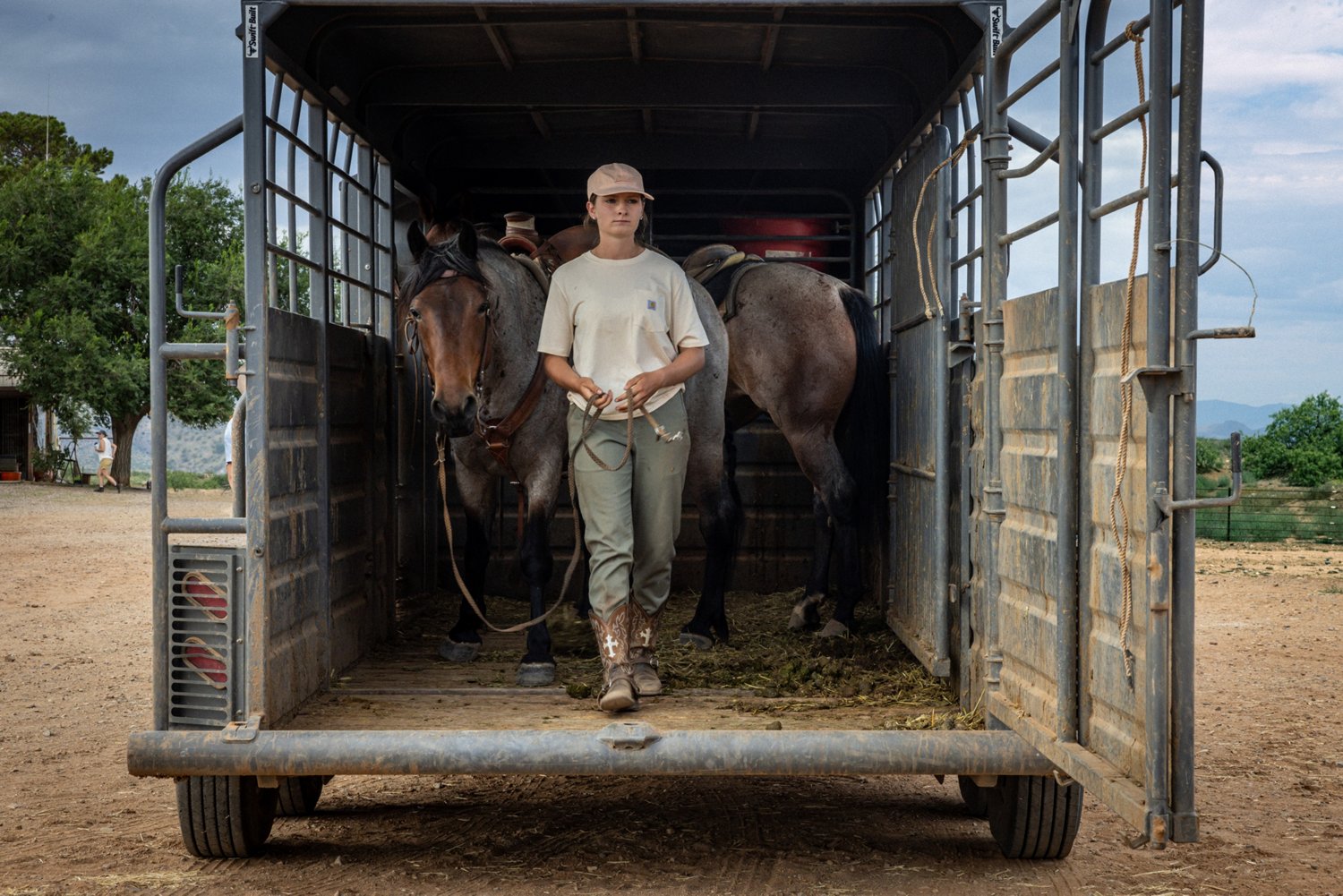 Carhartt Women's Force Relaxed Fit Ripstop Work Pants                                                                            - view number 7