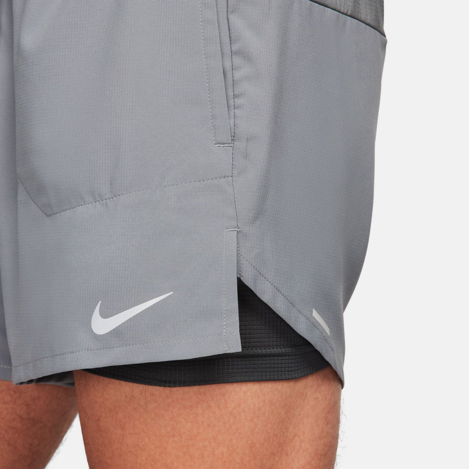 Nike Men's Dri-FIT Stride 2 in 1 Shorts 5 in                                                                                     - view number 4