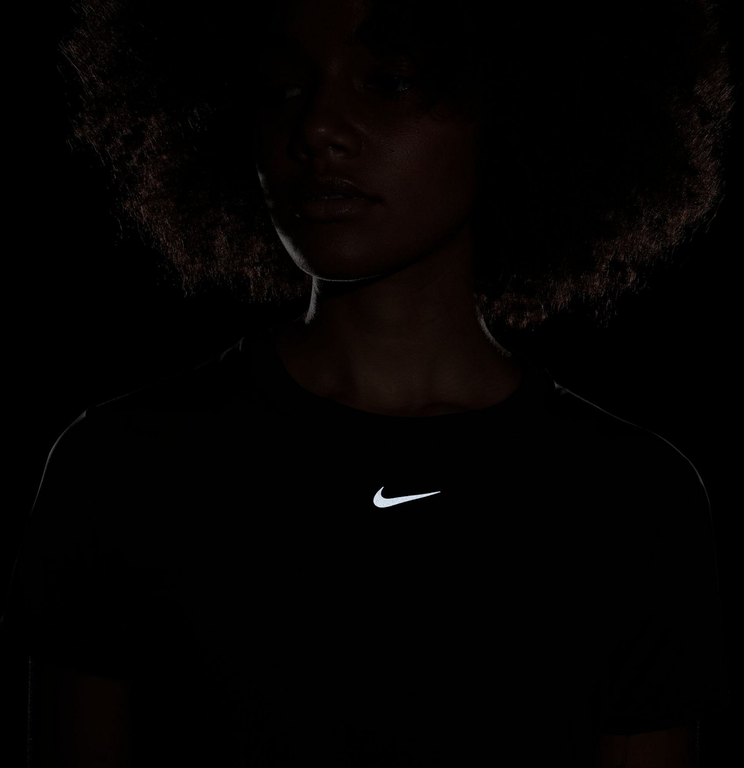 Nike Women's NK One Classic Dri-FIT Crop Short Sleeve Shirt - view number 4