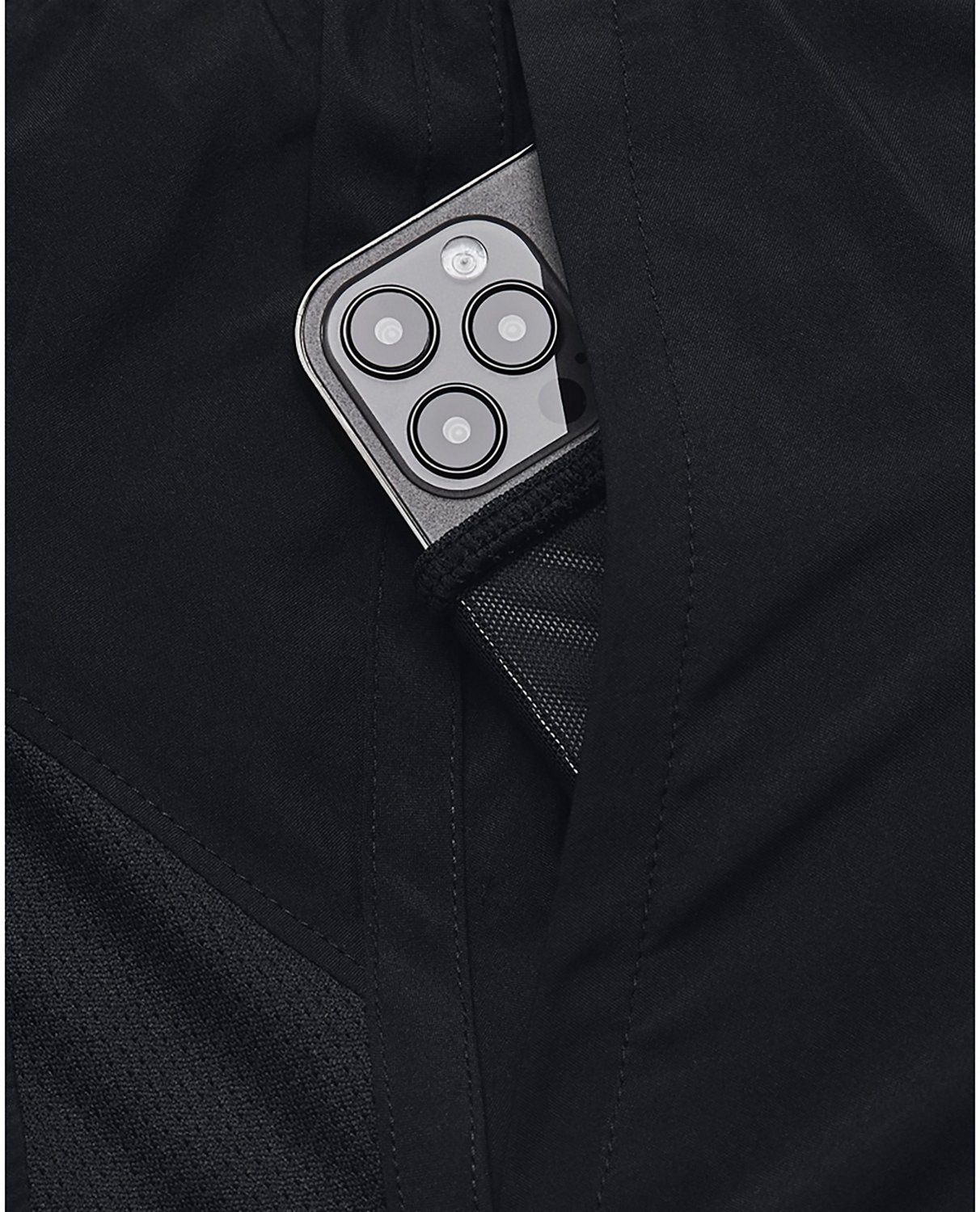 Under Armour Men's Launch 7 in Shorts - view number 4