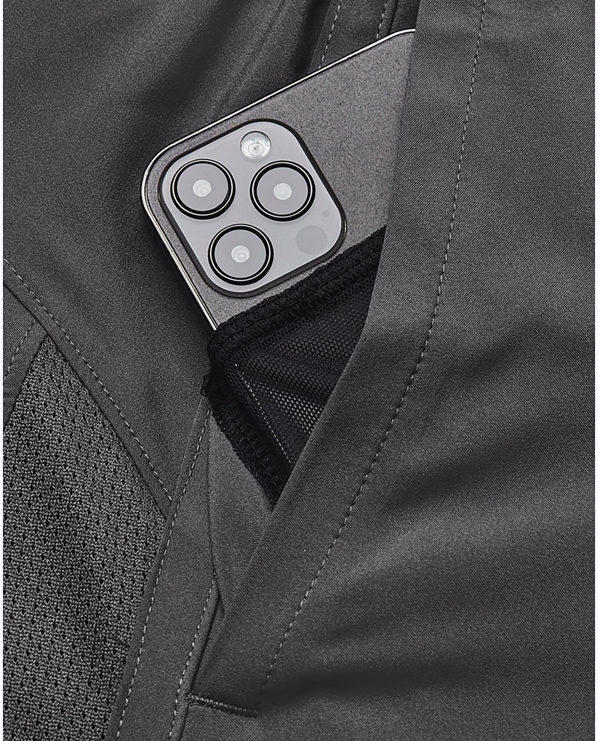 Under Armour Men's Launch 7 in Shorts - view number 5