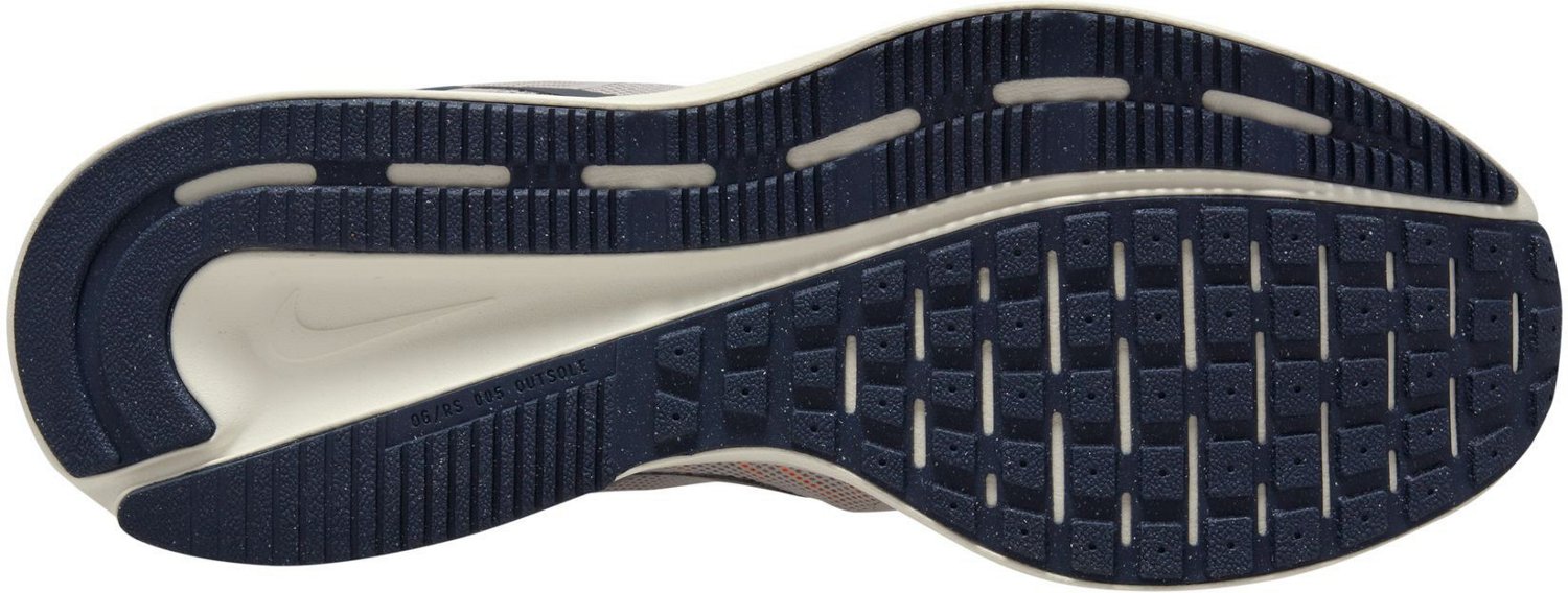 Nike Men's Run Swift 3 Running Shoes - view number 4