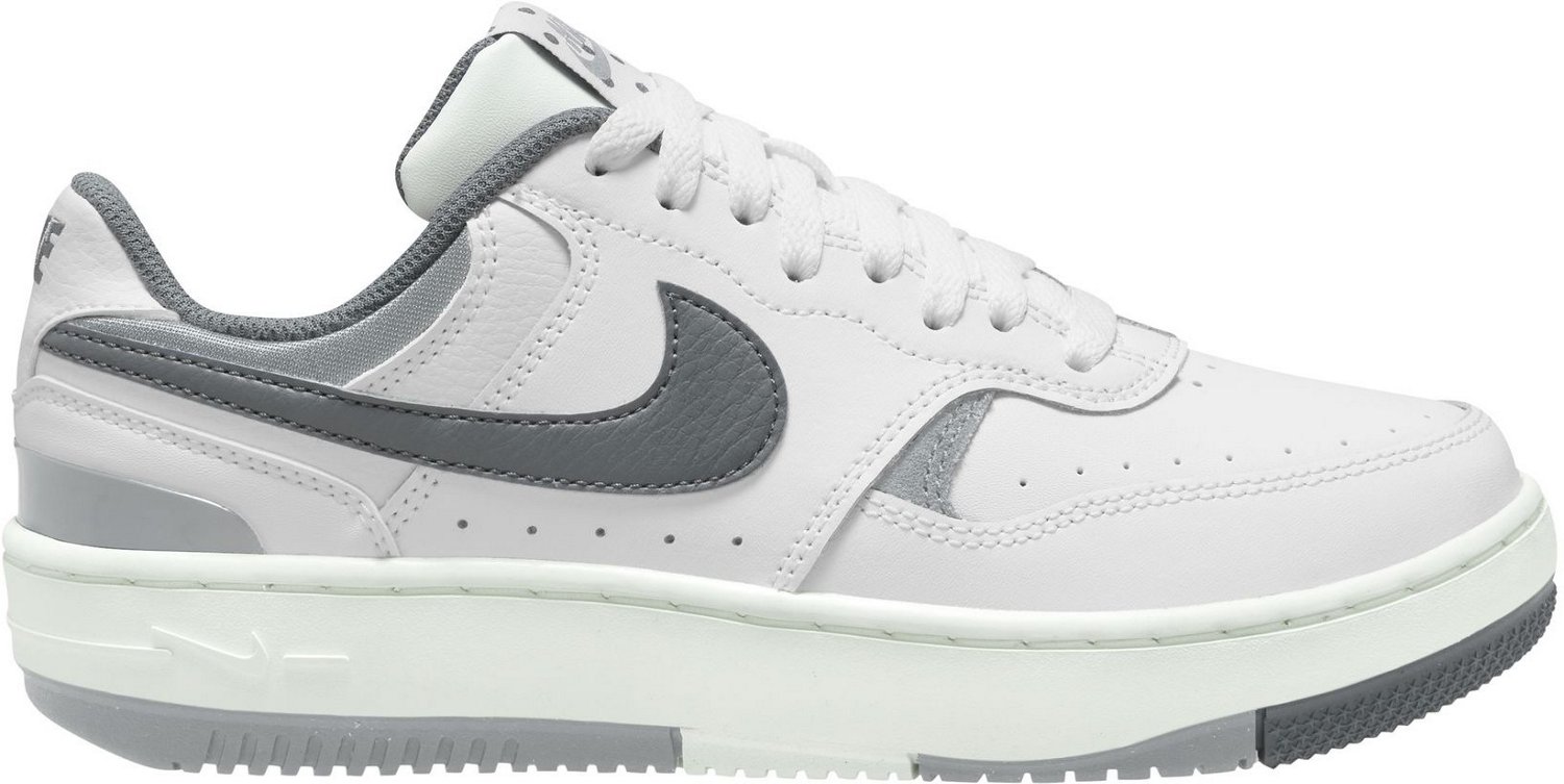 Nike Women's Gamma Force Shoes