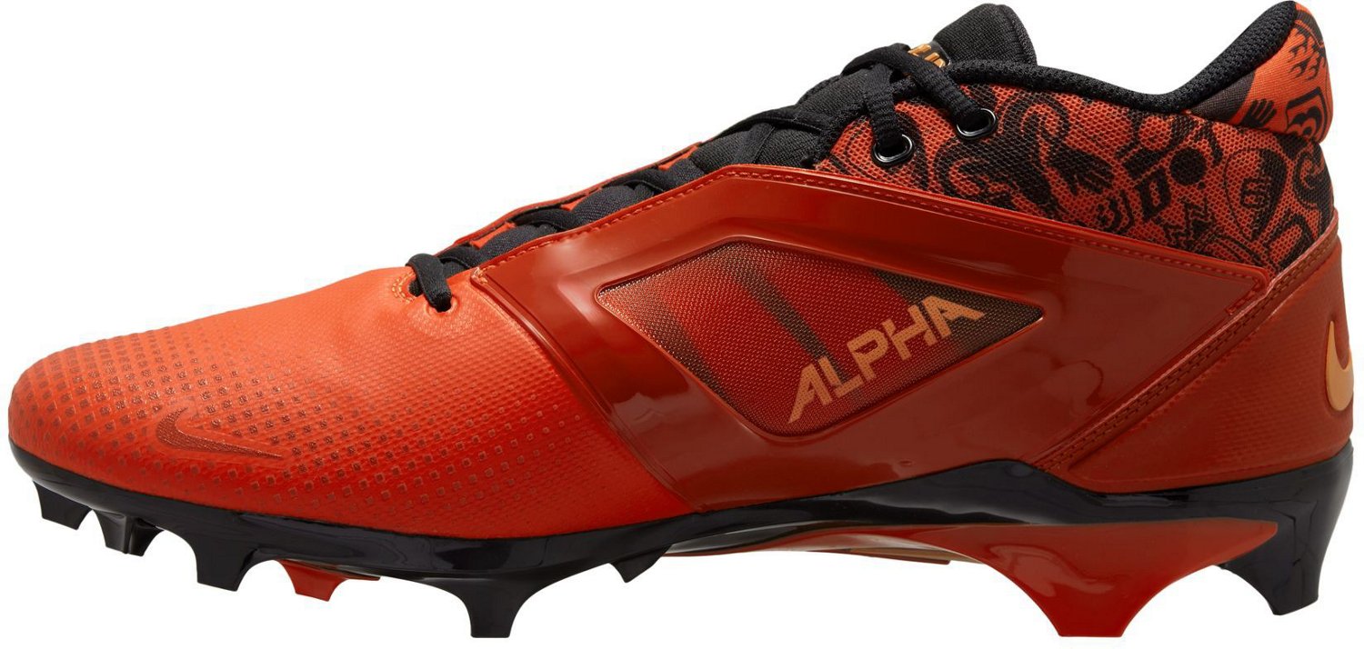 Nike Men s Alpha Menace 4 SE Pro Football Cleats Academy