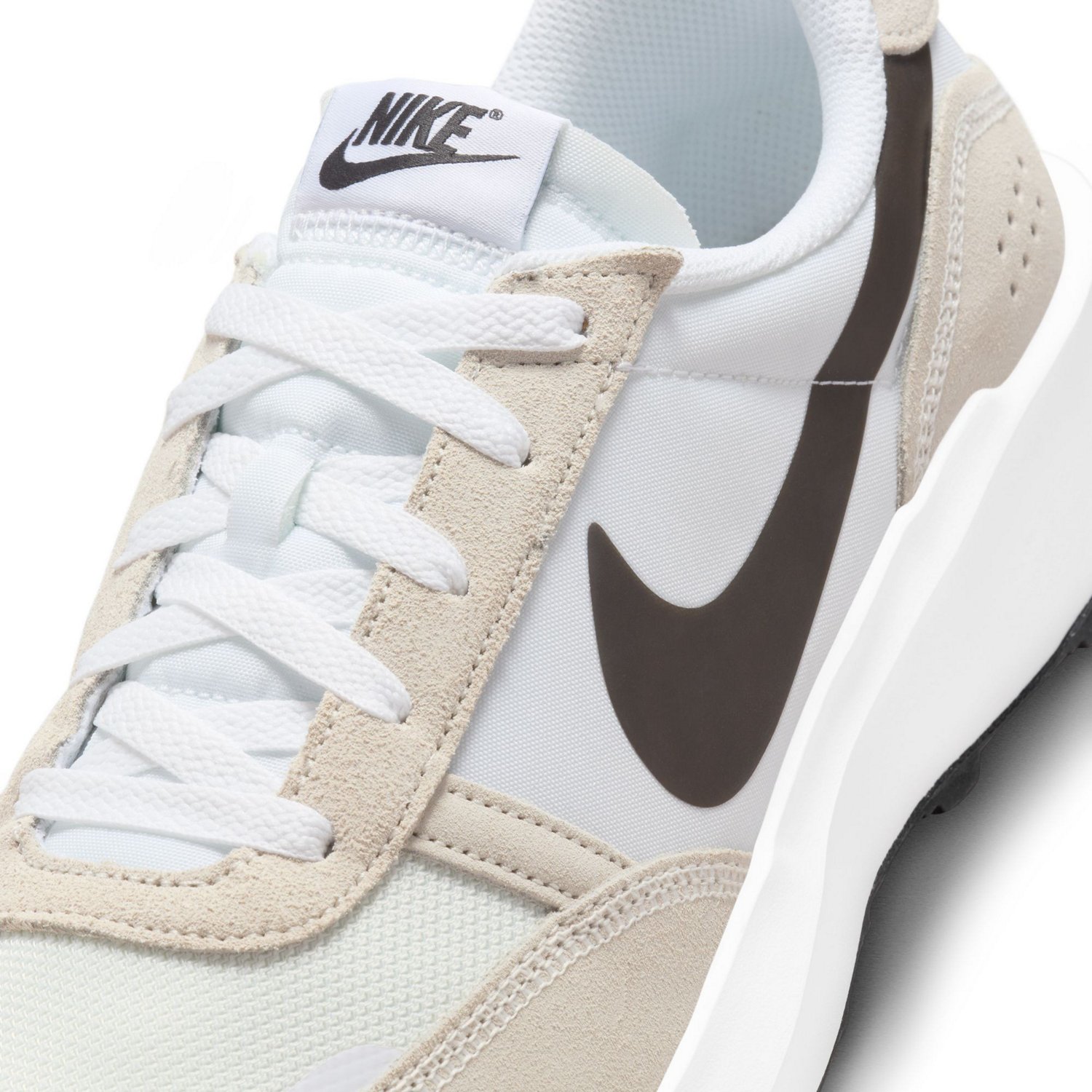 Nike Men's Waffle Debut Nav Shoes - view number 7