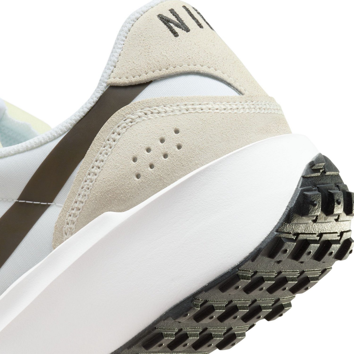 Nike Men's Waffle Debut Nav Shoes - view number 8