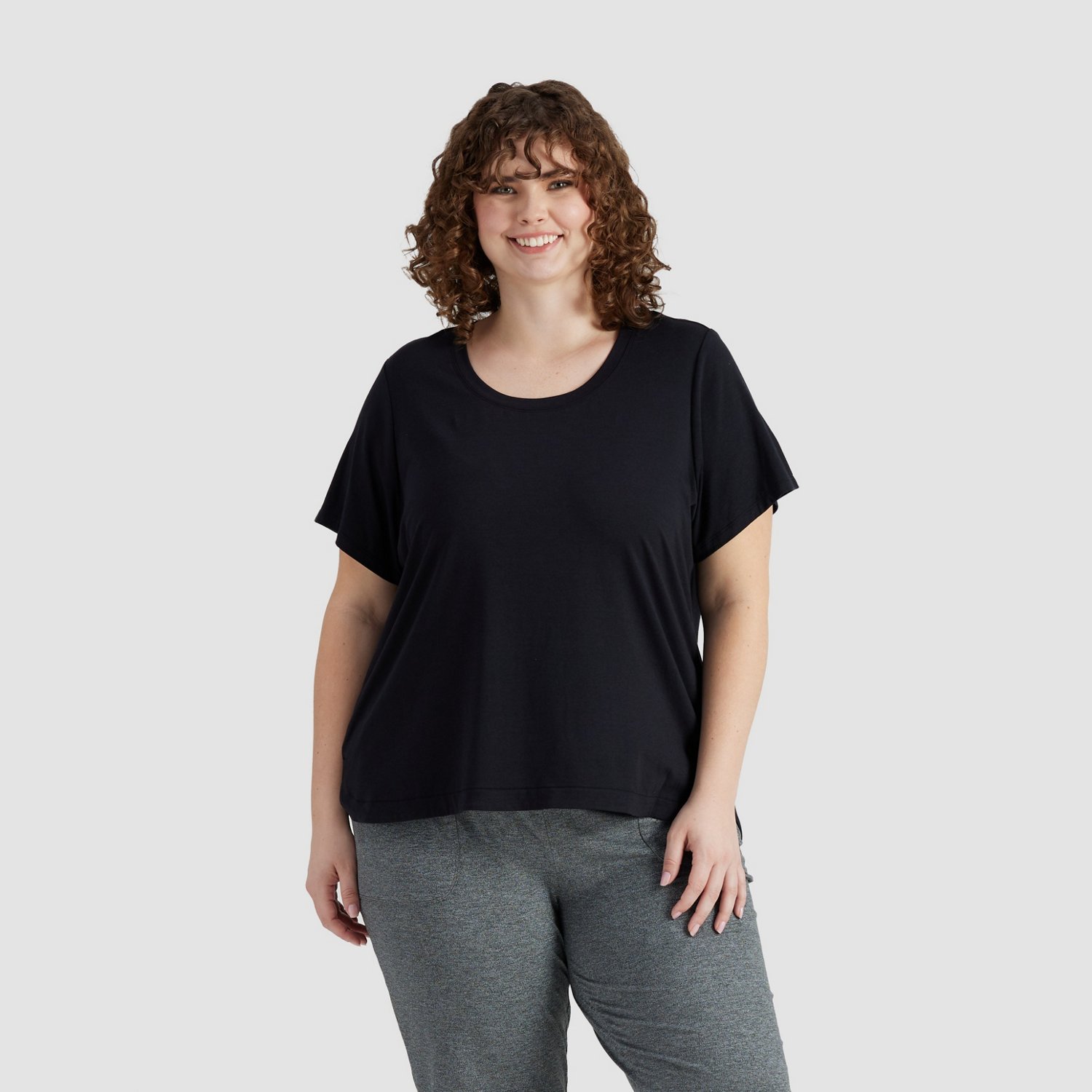 Freely Women's Analise Plus Size Short Sleeve Top - view number 1
