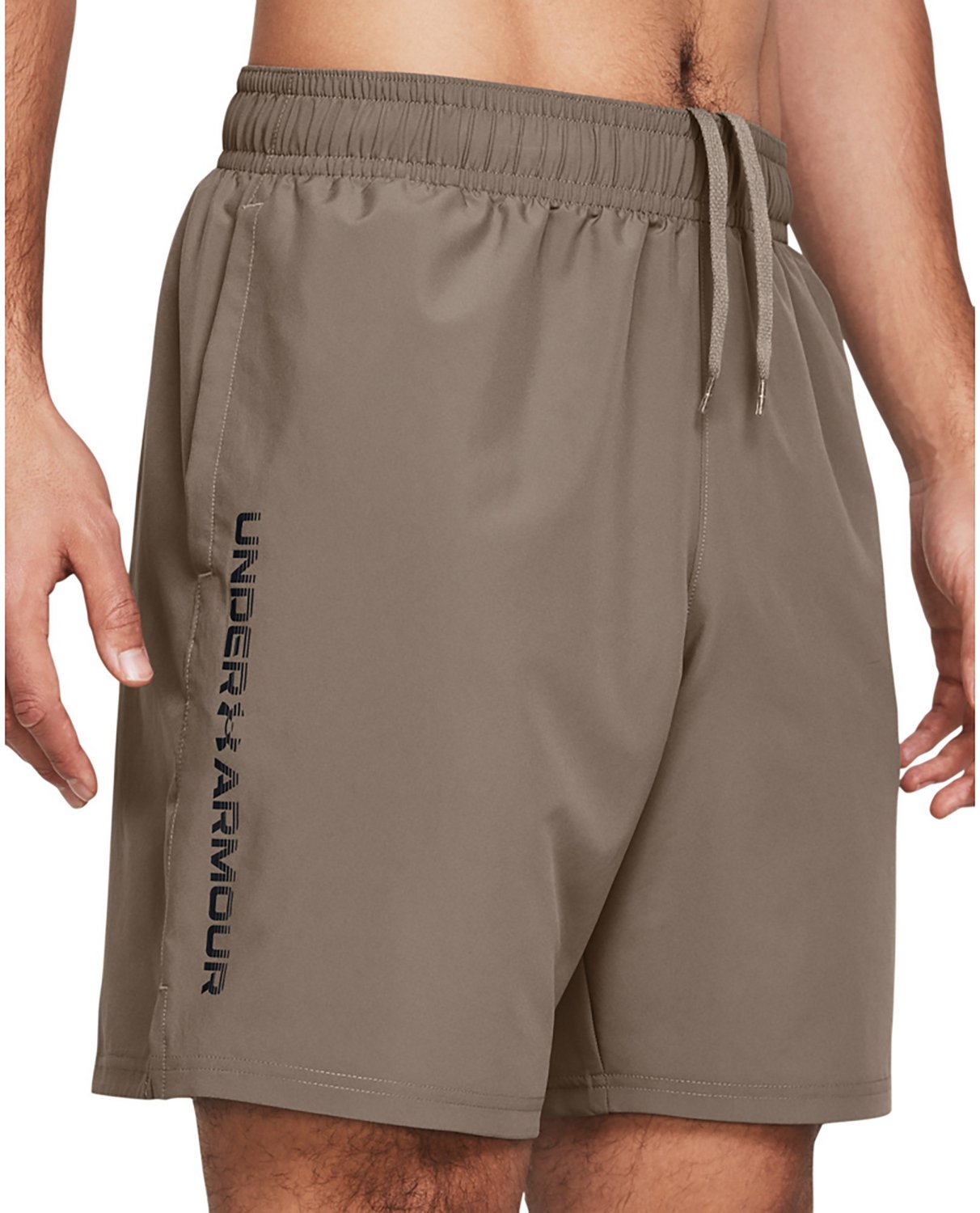 Under Armour Men's Woven Wordmark Shorts 8.25 in                                                                                 - view number 3