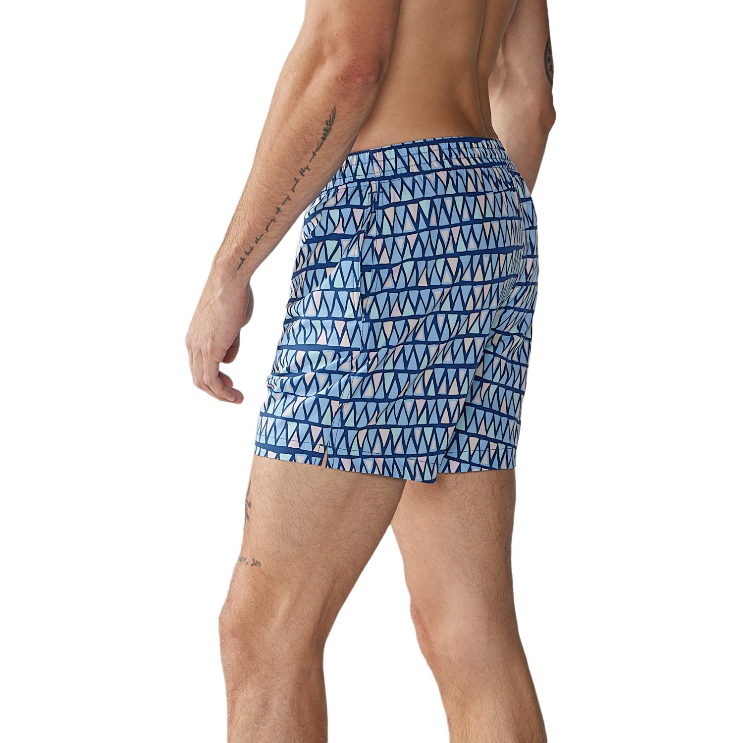 Chubbies Men's The Triangu-laters Classic Swim Trunks 5.5 in - view number 3