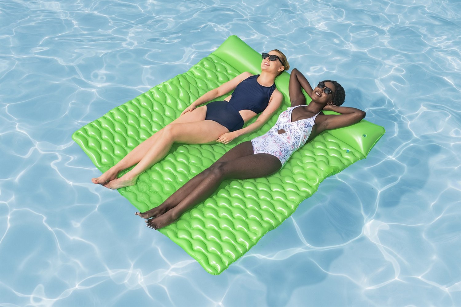 Bestway H20GO! Float N' Roll 2-Person Giant Floating Pool Mat