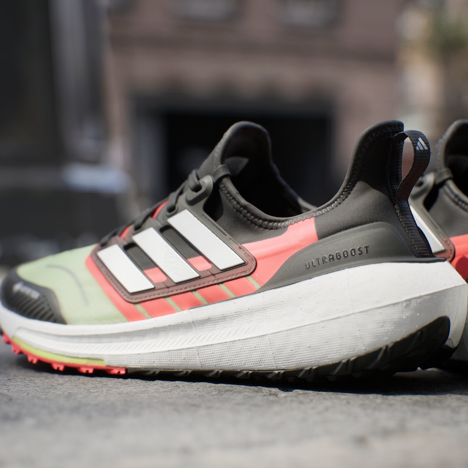 adidas Men's Ultraboost Light GTX Shoes - view number 8