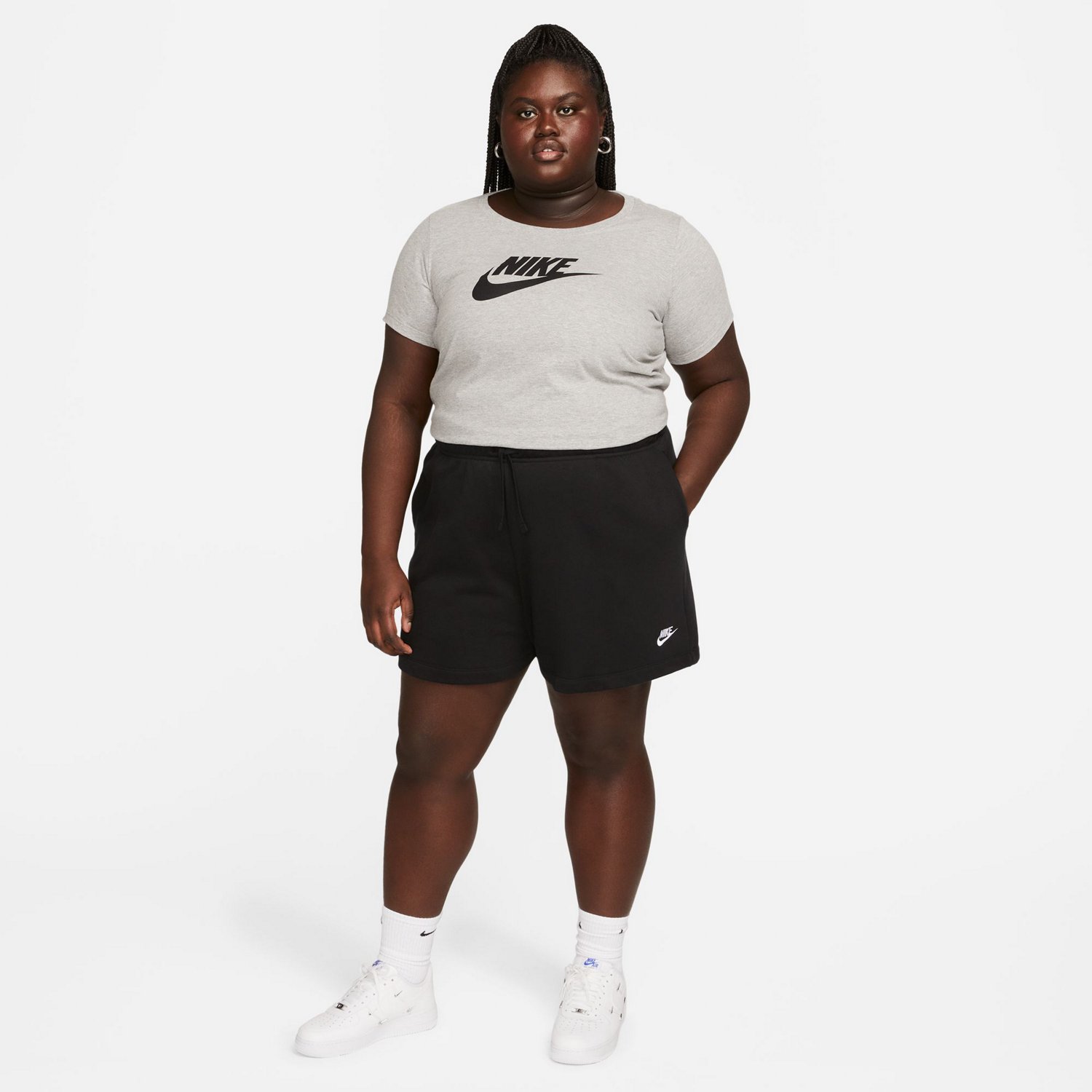 Nike Women's Sportswear Essentials Logo Plus Size T-Shirt