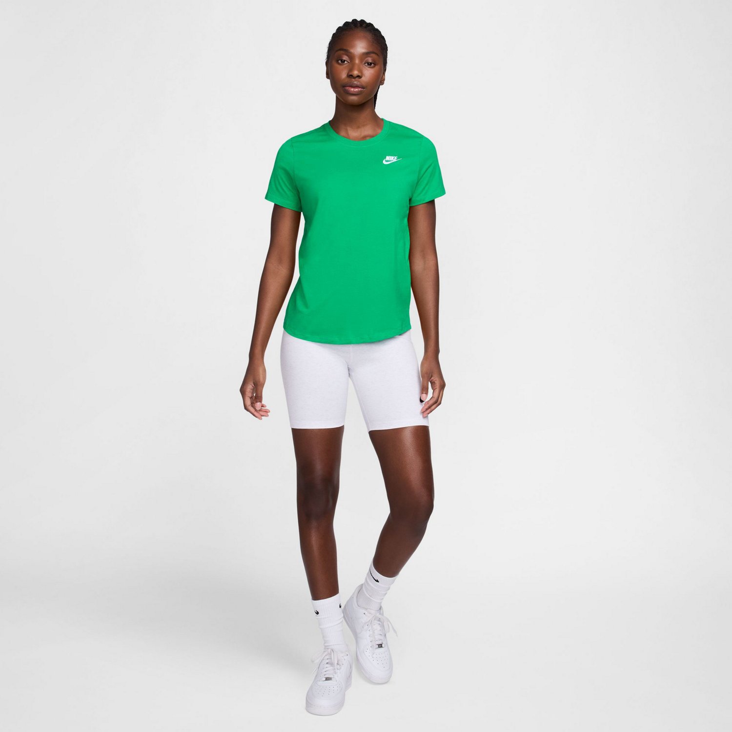 Nike Women's Sportswear Club T-shirt - view number 3