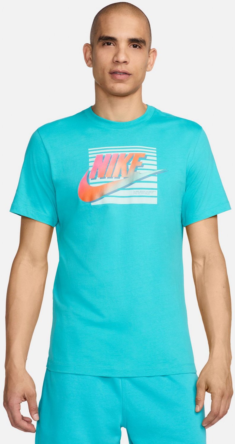 Nike Men's NSW Futura 6MO Short Sleeve Shirt | Academy