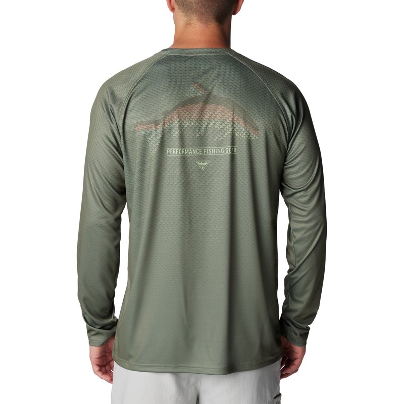 Columbia Sportswear Men's Super Terminal Tackle PFG Super Fade Long Sleeve Shirt Cypress/Fish Hooks Super Fade, Small - Men's Fishing Tops