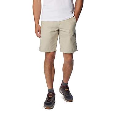 Columbia Sportswear Men's Washed Out Chino Shorts 8 in                                                                          
