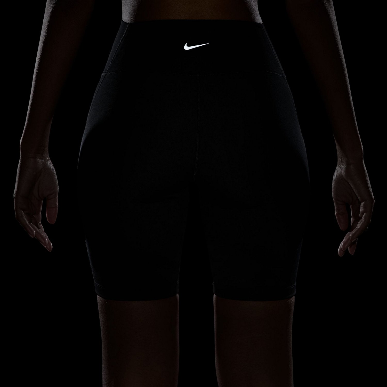 Nike Women's Dri-FIT High-Waisted Pocket Biker Shorts 8 in - view number 4