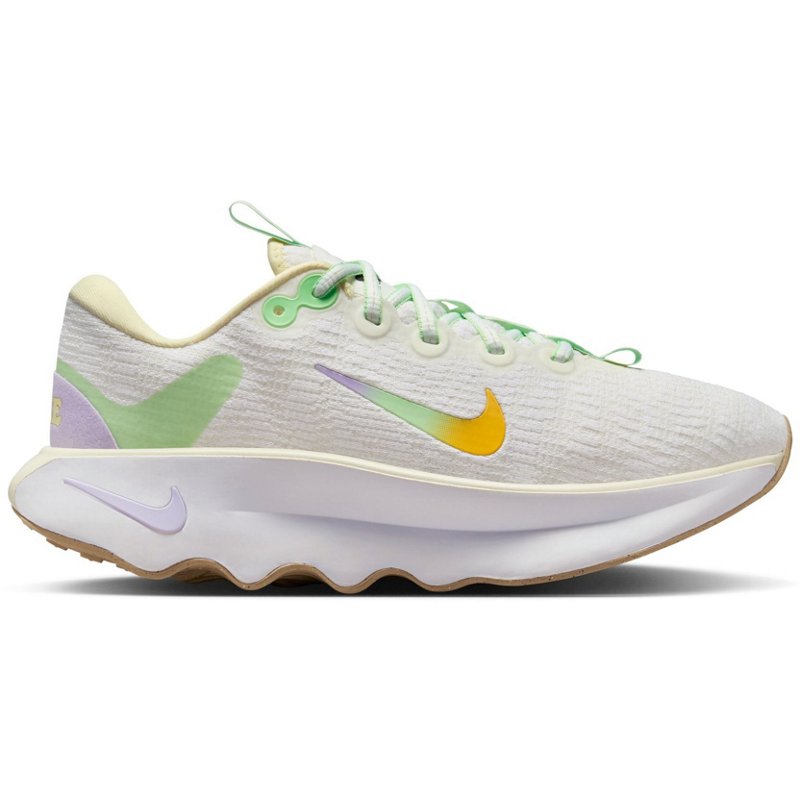 Nike Women's Motiva… - image