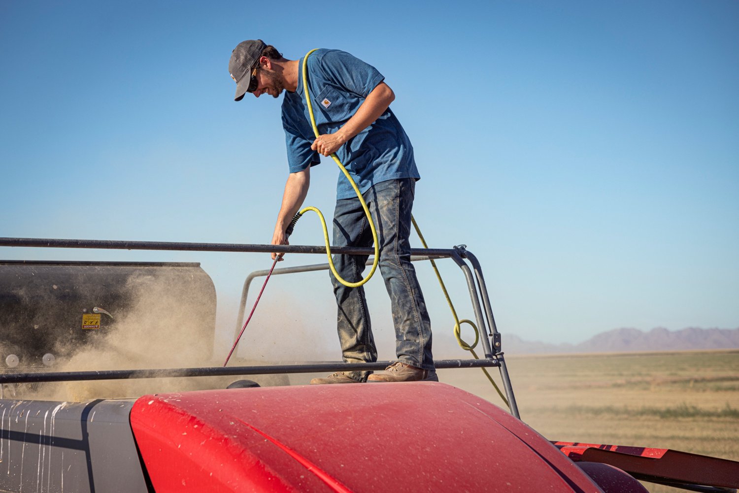 Carhartt Men's Rugged Flex Slim Fit Low Rise Bootcut Jeans - view number 3