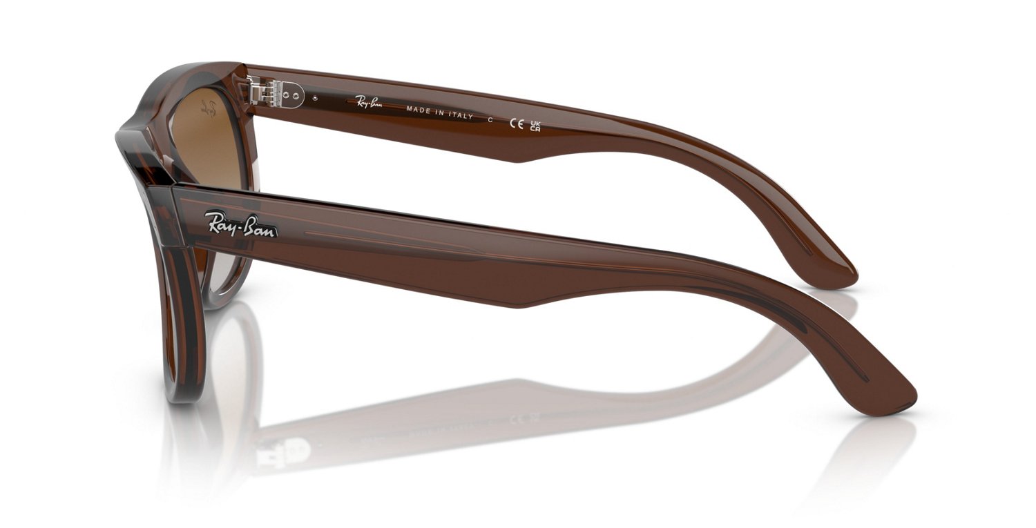 Ray-Ban Wayfarer Reverse Medium Frame Sunglasses                                                                                 - view number 3