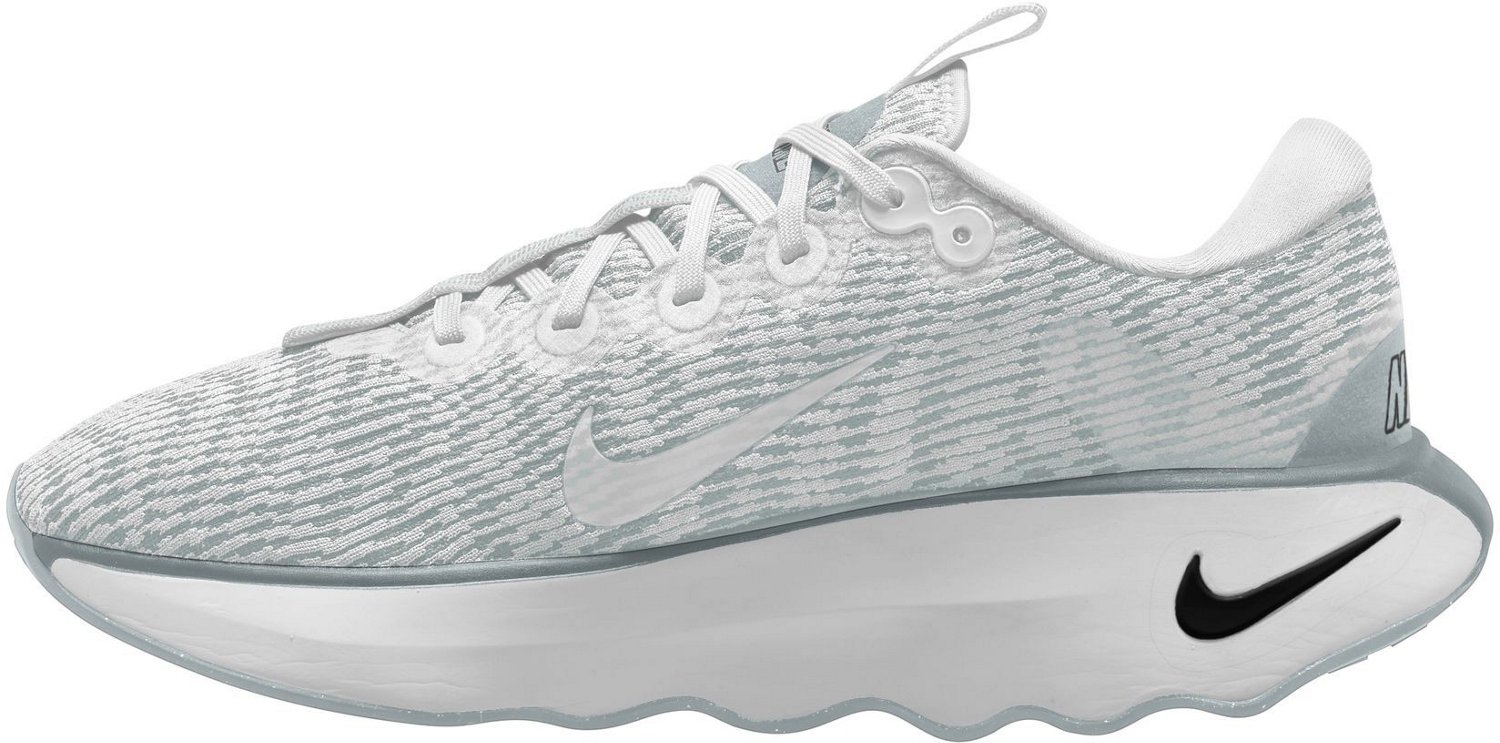 mens walking boots nike