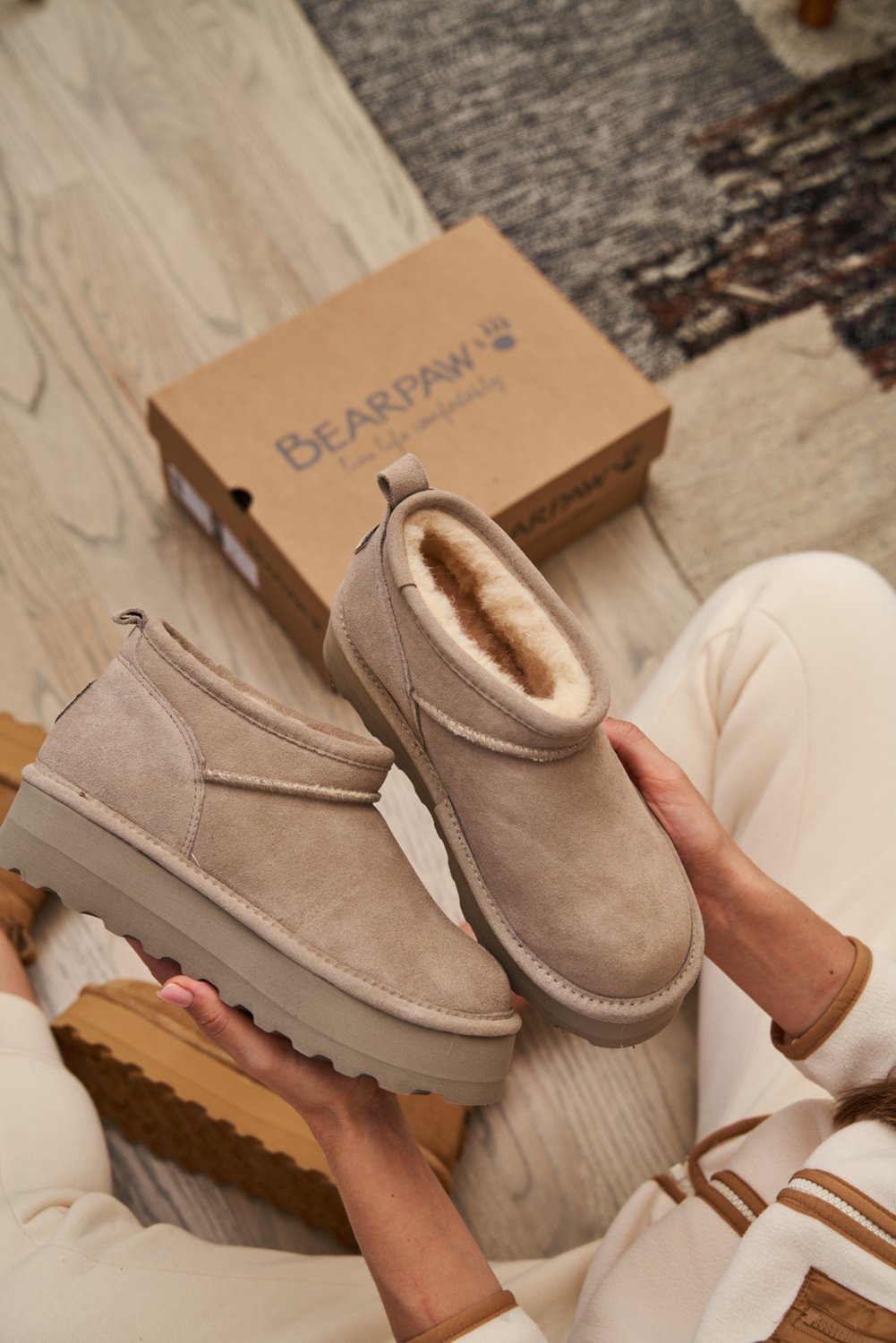 Bearpaw Women's Retro Super Shorty Boots - view number 8