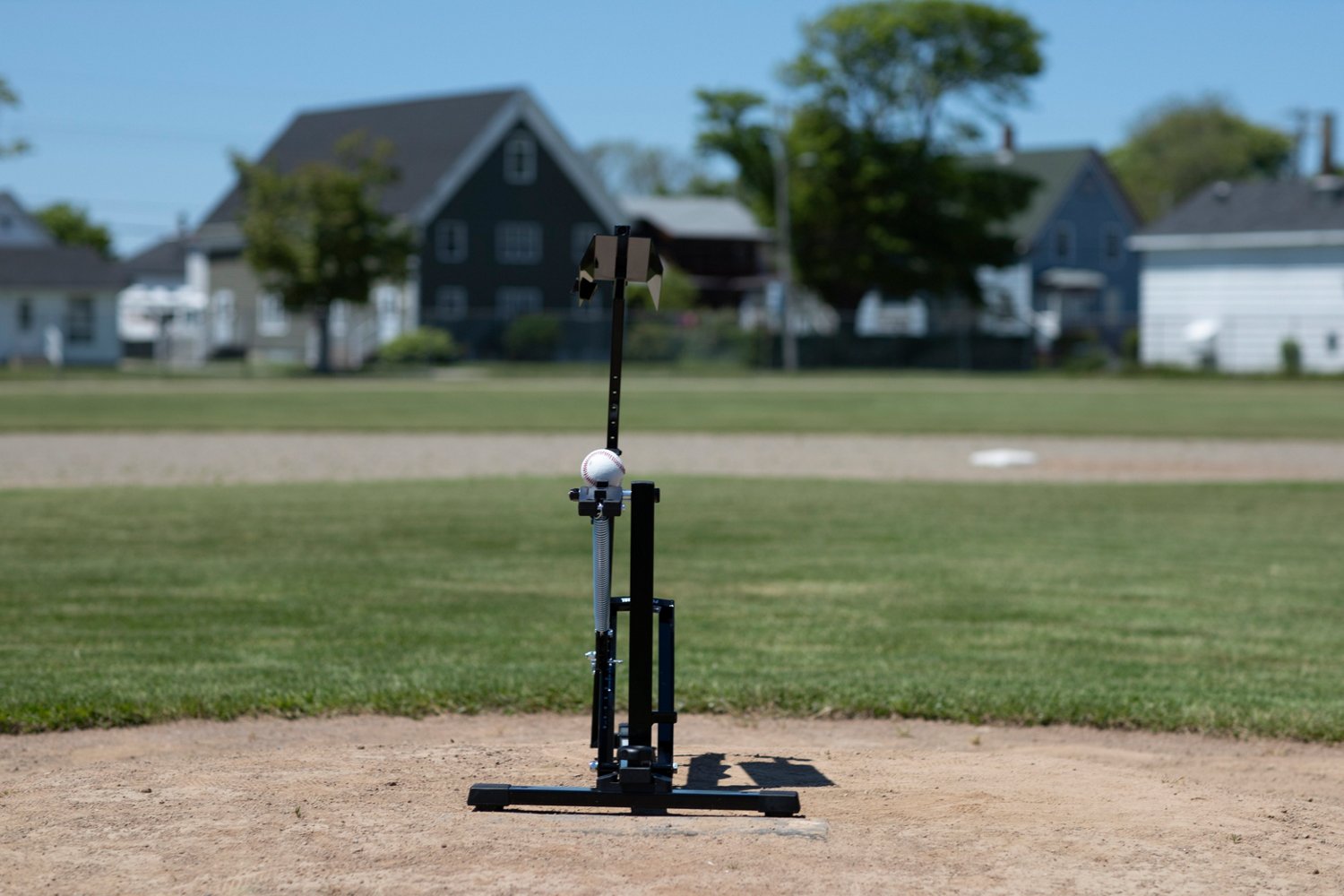 Louisville Slugger Black Flame Ultimate Pitching Machine - view number 5