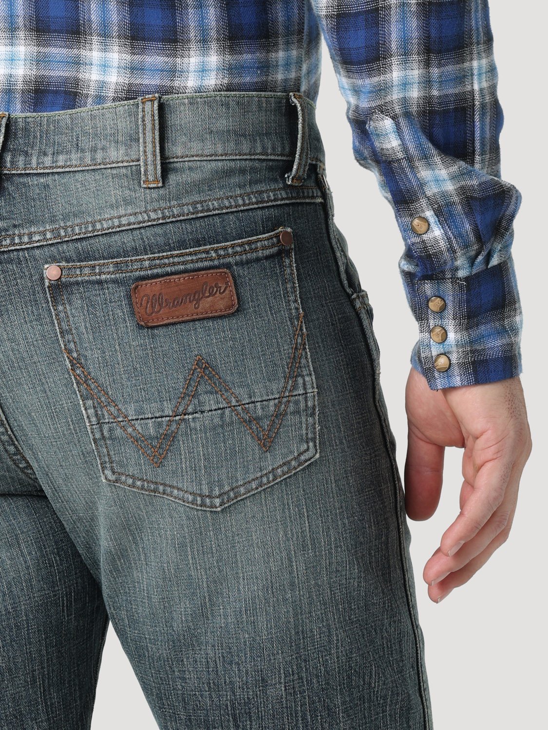 Wrangler Men's Retro Slim Straight Jeans | Academy