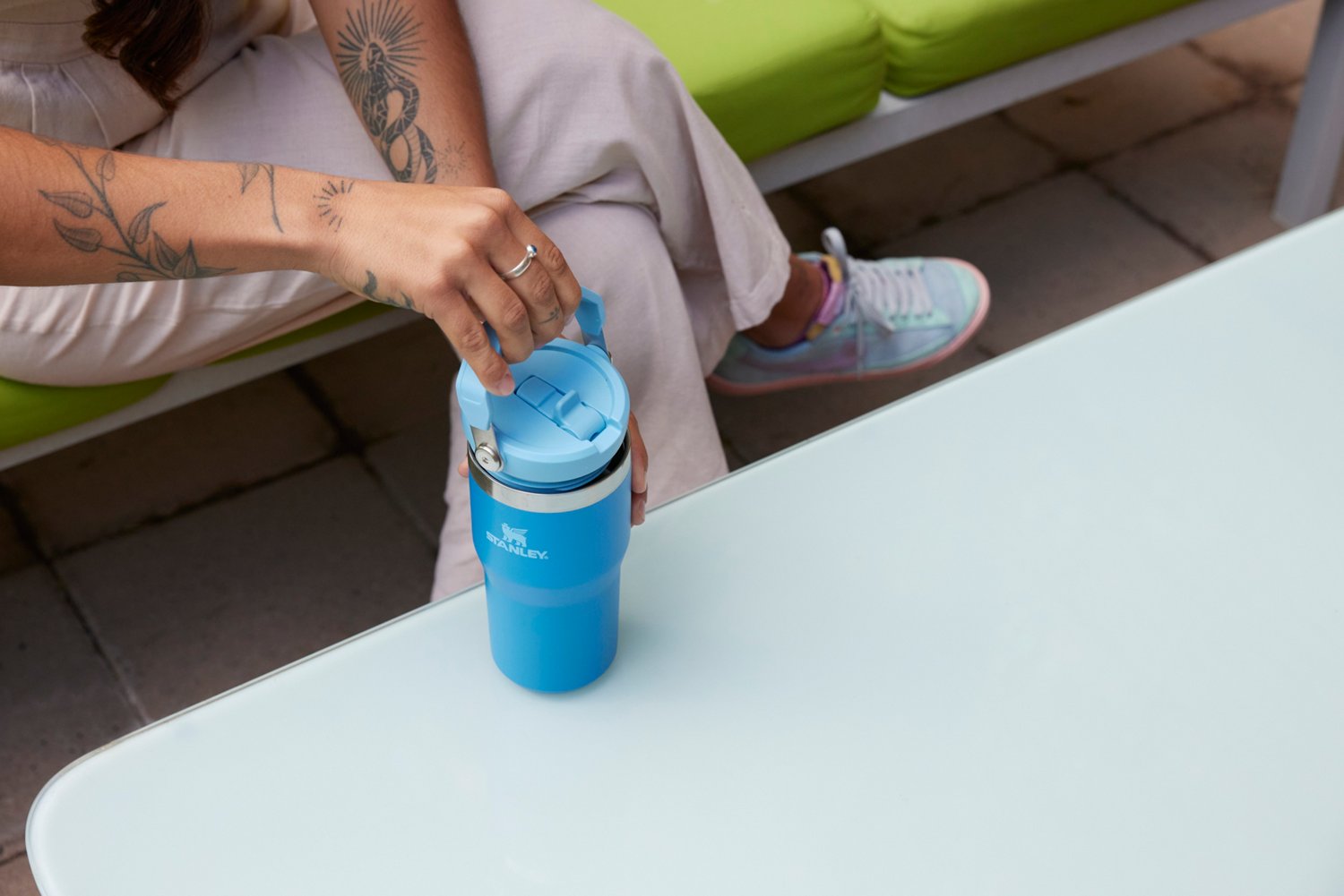 Stanley The IceFlow 20 oz Classic Flip Straw Tumbler - view number 4