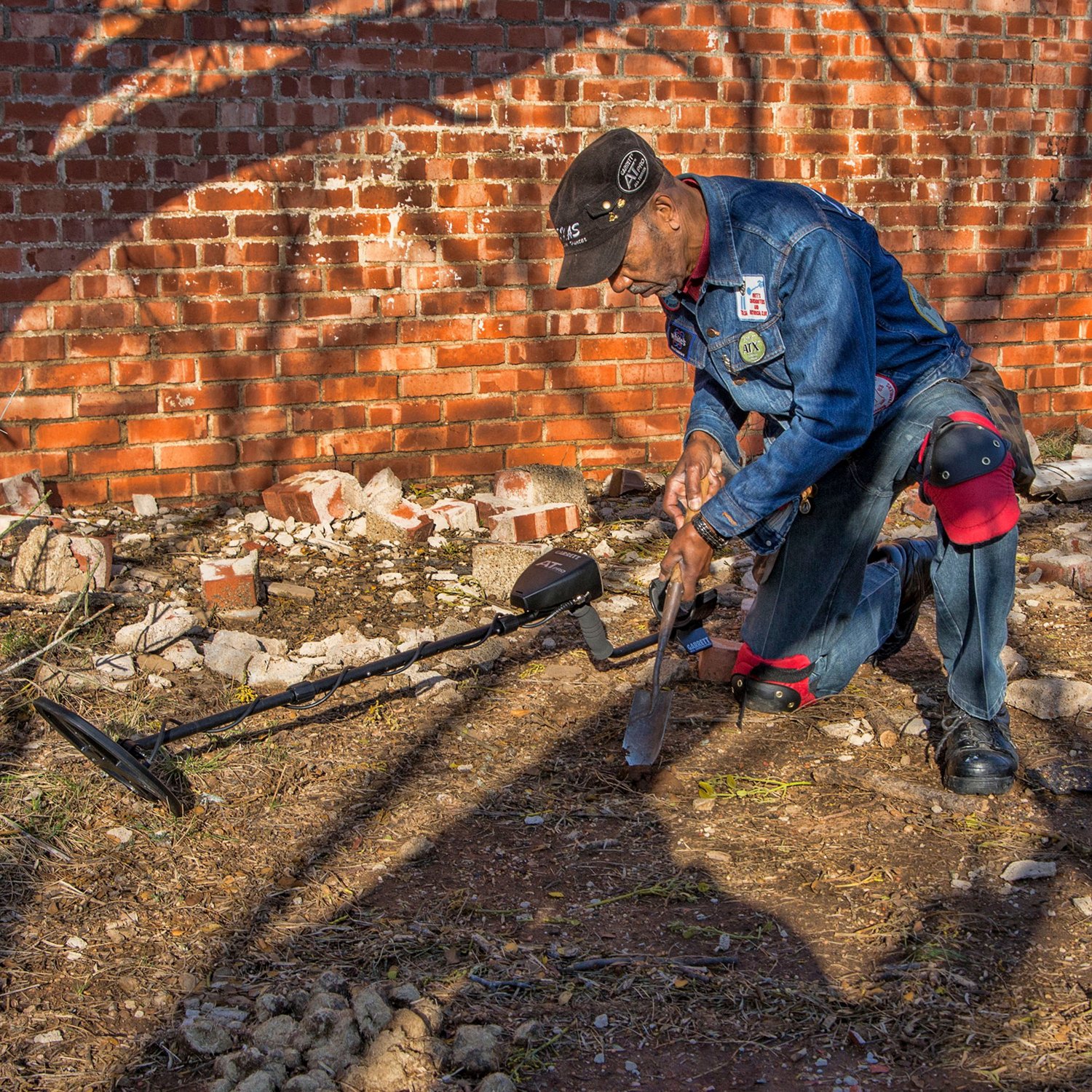 Garrett AT Pro Metal Detector                                                                                                    - view number 8
