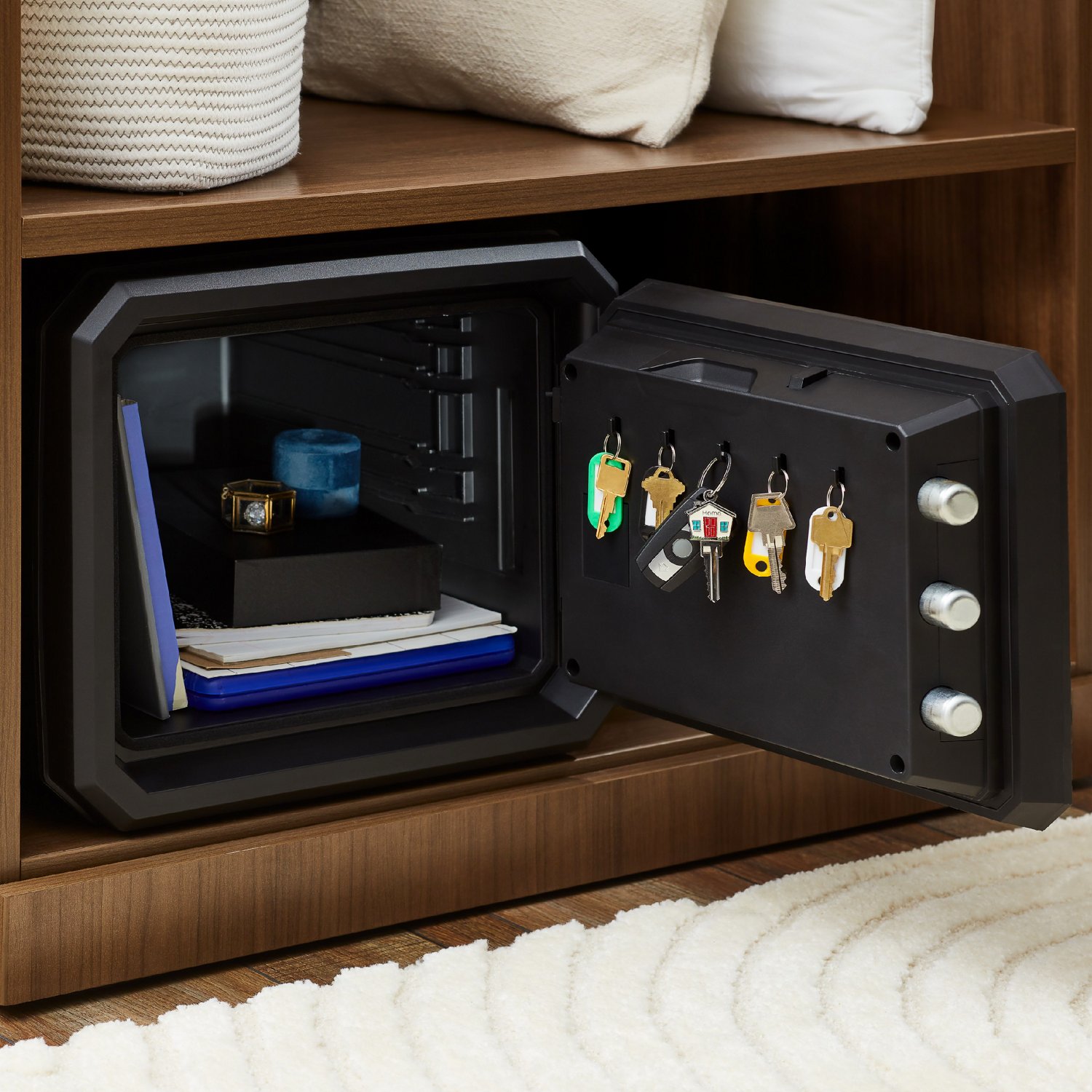 SentrySafe Fireproof and Waterproof Safe with Digital Keypad - view number 2