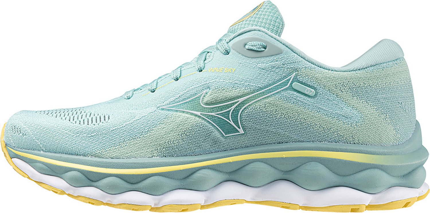Mizuno Women's Wave Sky 7 Running Shoes - view number 2