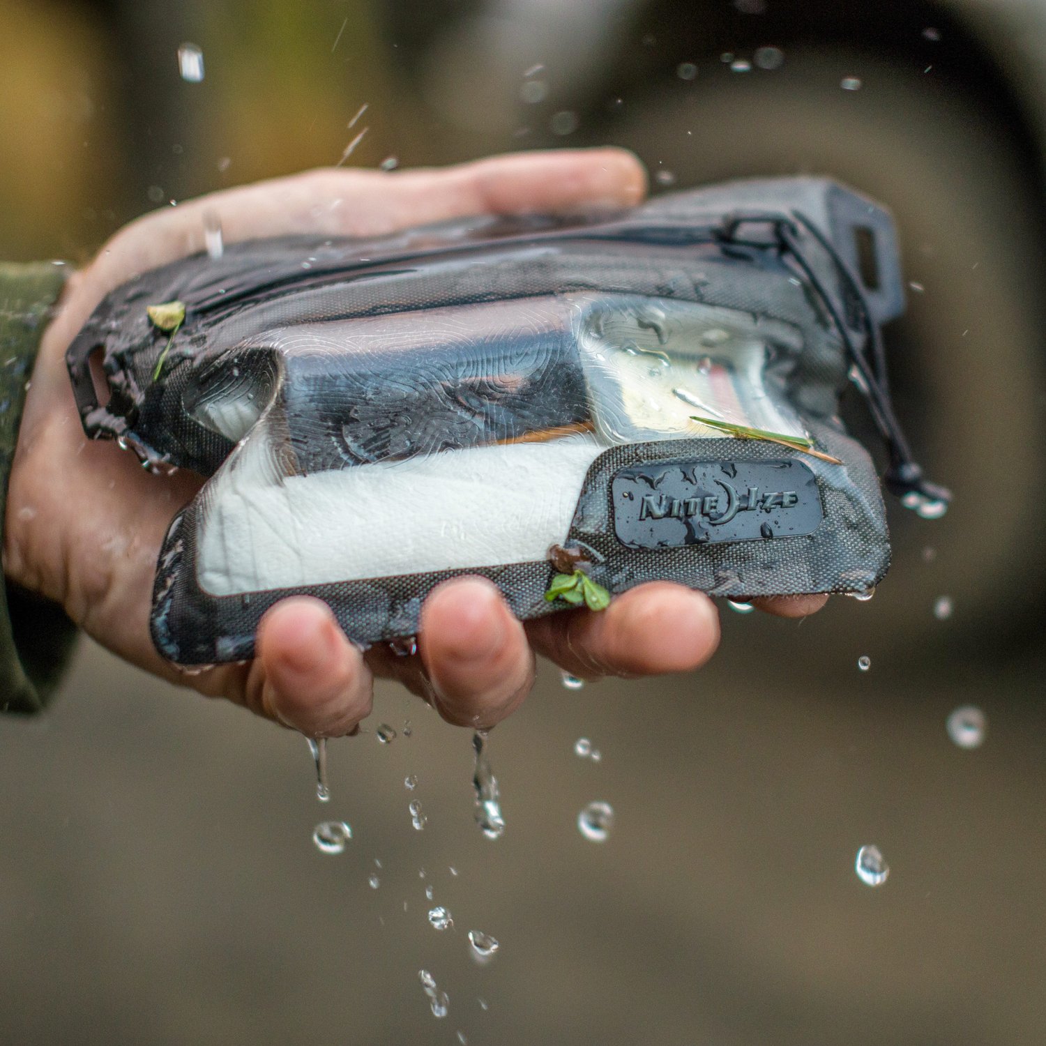 Nite Ize RunOff Waterproof Wallet