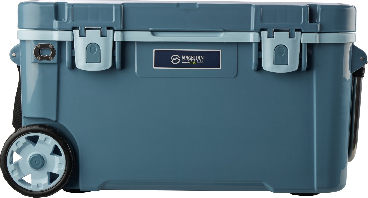 Magellan Outdoors Pro Explore Icebox qt Hard Cooler
