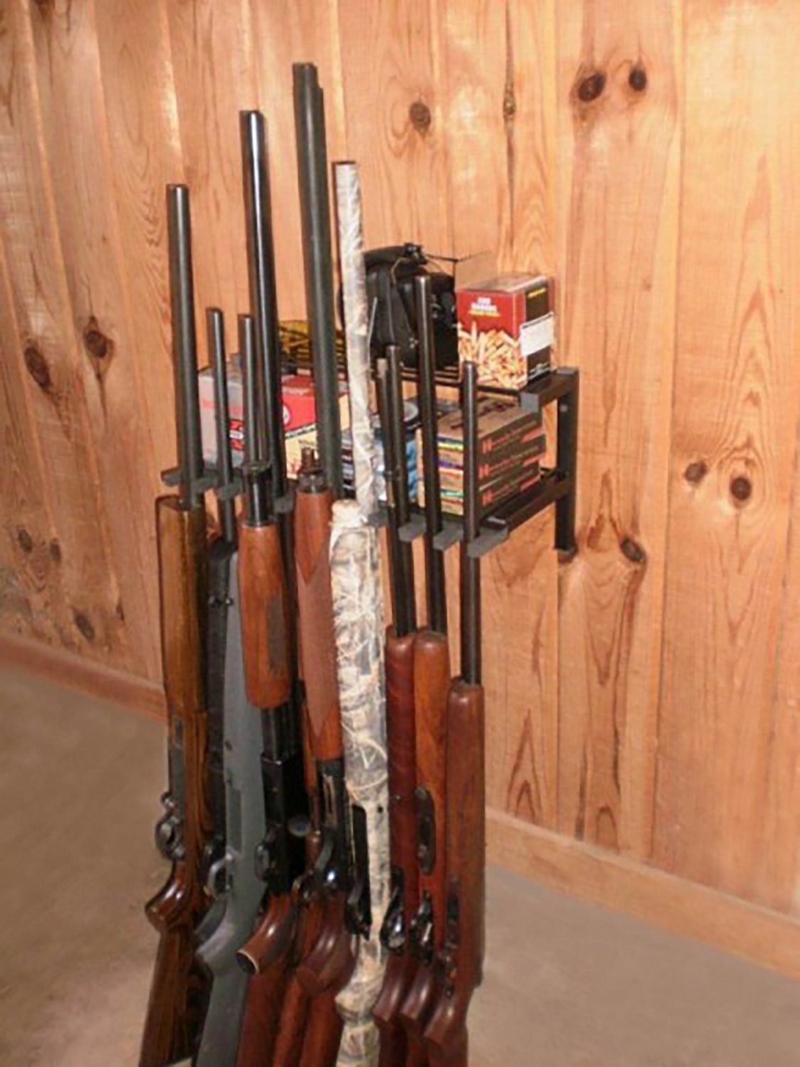 Hyskore 10 Gun Wall Mount Gun & Gear Rack - view number 6