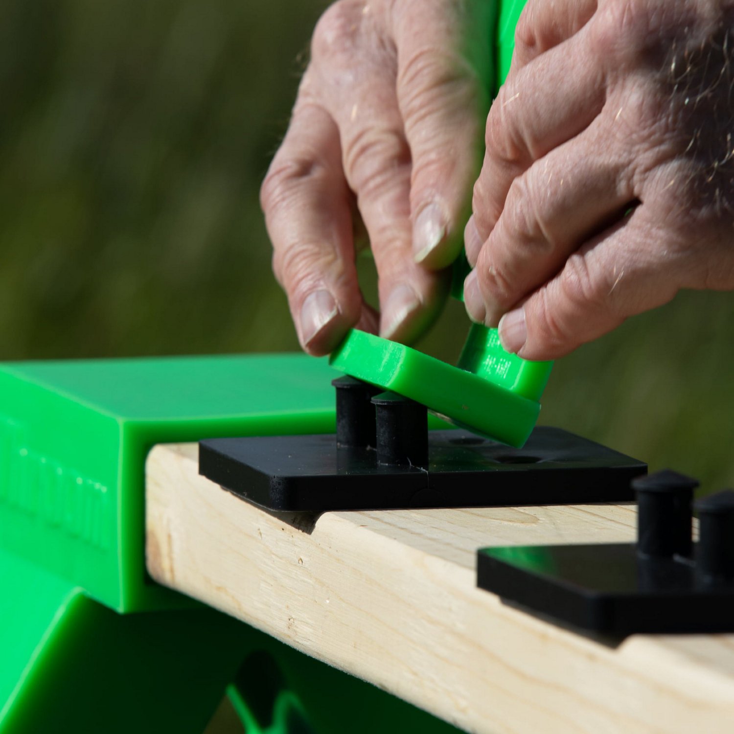 Throom BOUNCEBACK Auto-Reset Rabbit Target Starter Kit