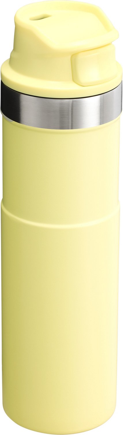 Stanley Classic Trigger Action 20 oz Mug - view number 2